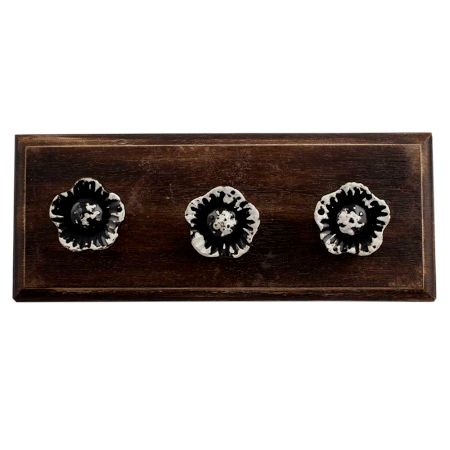 Black Daffodils Ceramic Etched Wooden Hooks